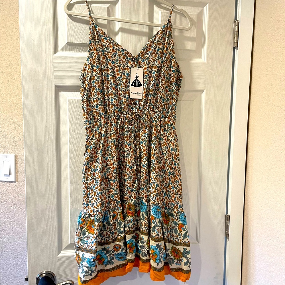 NWT floral print summer dress